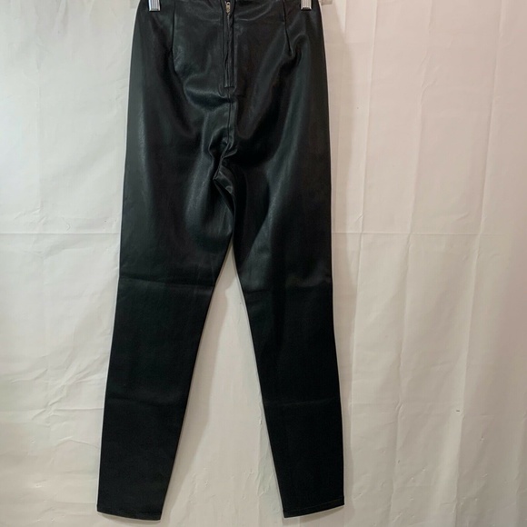BLANKNYC Womens NWT High Waist Faux Leather Leggings in Black Sz 26 or 27 - Picture 4 of 8